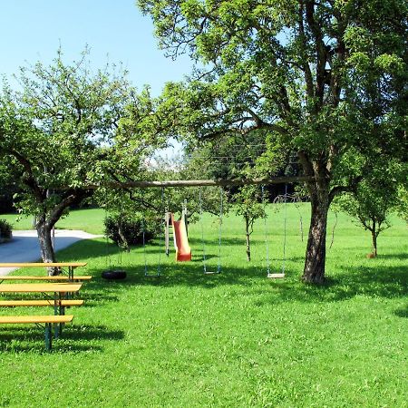 Apartment Bauernhof Vorderroid - Mon400 Oberhofen am Irrsee Buitenkant foto